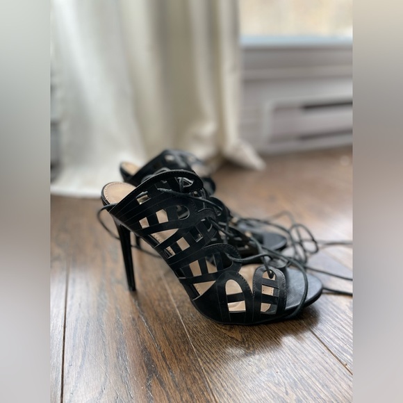 Julianna Style Yoki Lace Up Heels - Picture 1 of 2